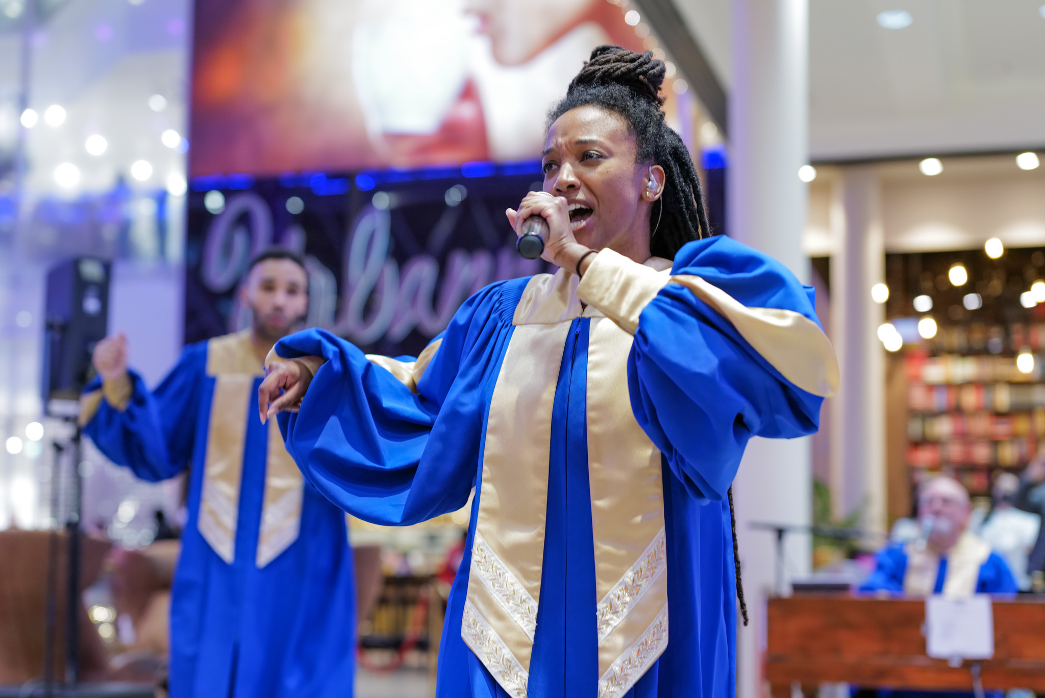 Sängerin von 4Real American Gospel live